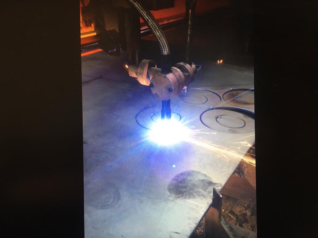 انجام خدمات برش CNC و پلاسما