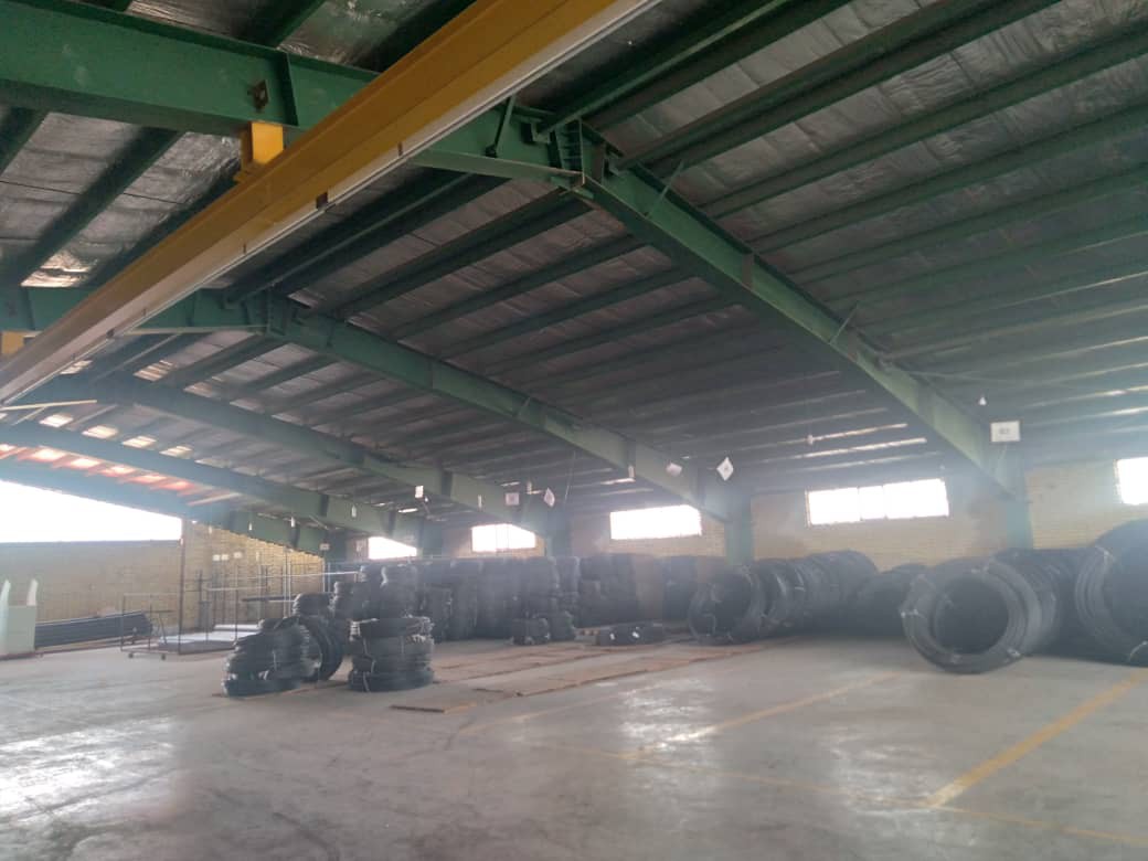 فروش کارخانه ۲۴۰۰ متری شیمیایی در شهرک صنعتی اشتهارد