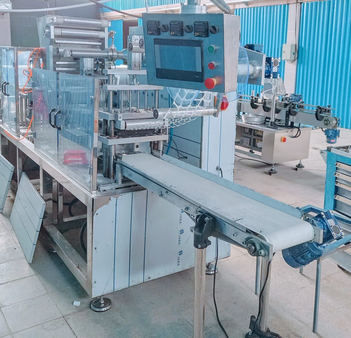 دستگاه فرم فیل سیل