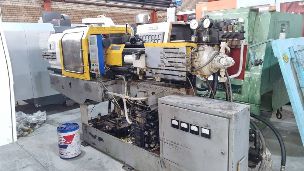 فروش دستگاه های تزریق پلاستیک 100 تن روس