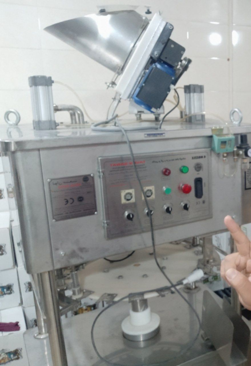 دستگاه پرکن مایعات