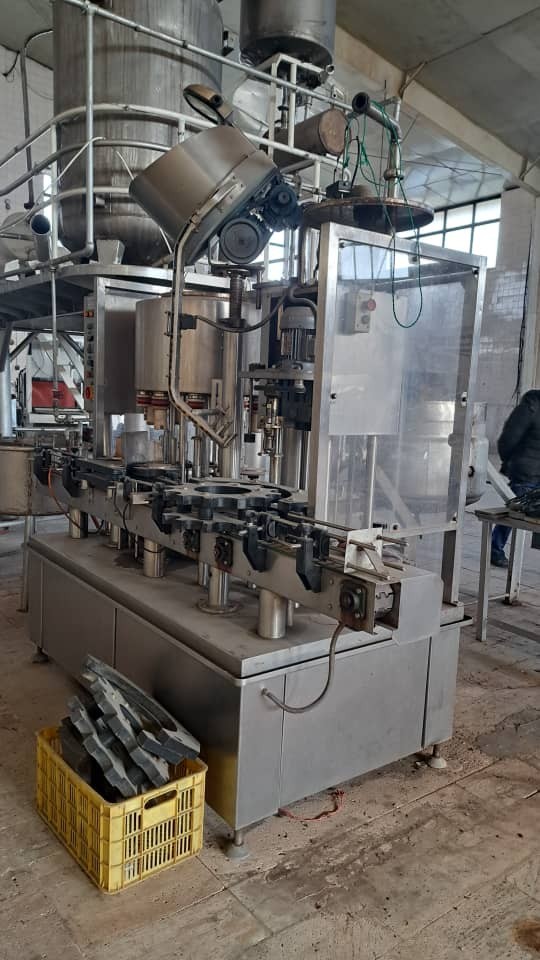 فروش دستگاه دربند بطری دست دوم