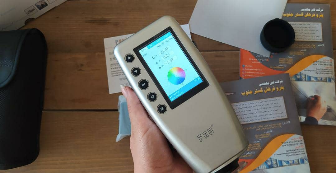 رنگ سنج مدل برند FRU مدل WR10