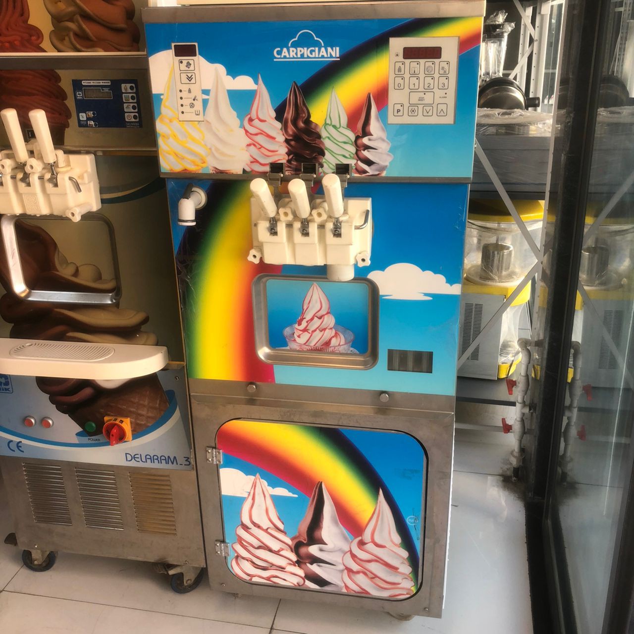 دستگاه بستنی ساز صنعتی