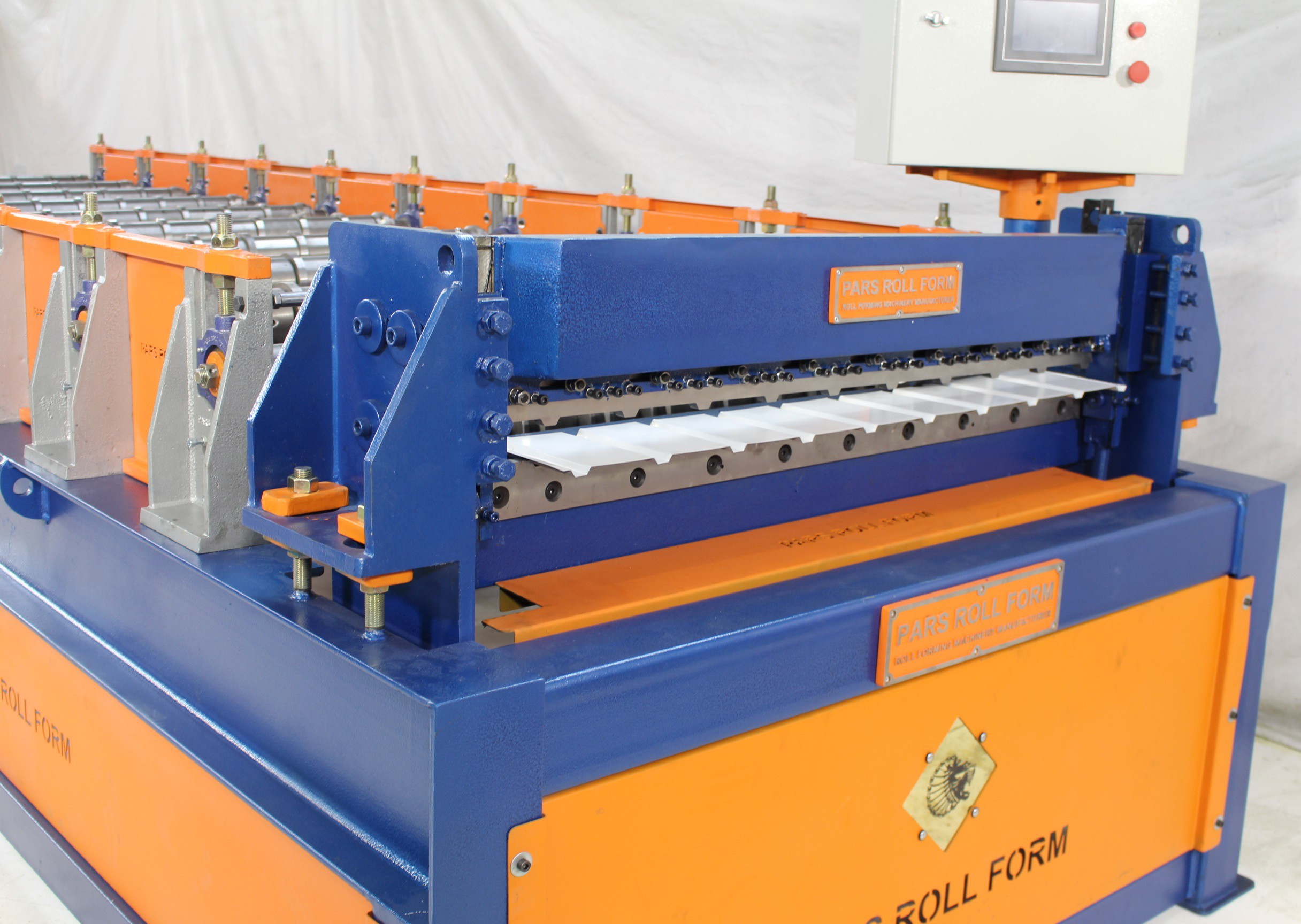 "فروش دستگاه رول فرمینگ دامپا طولی"