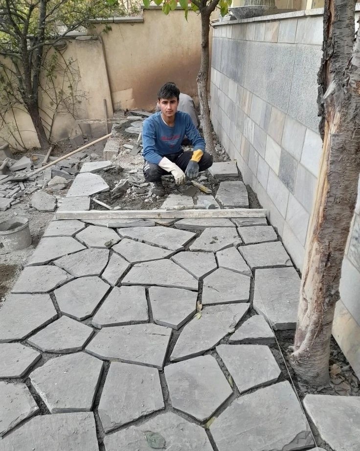 تهیه سنگ لاشه سنگ ورقه ای