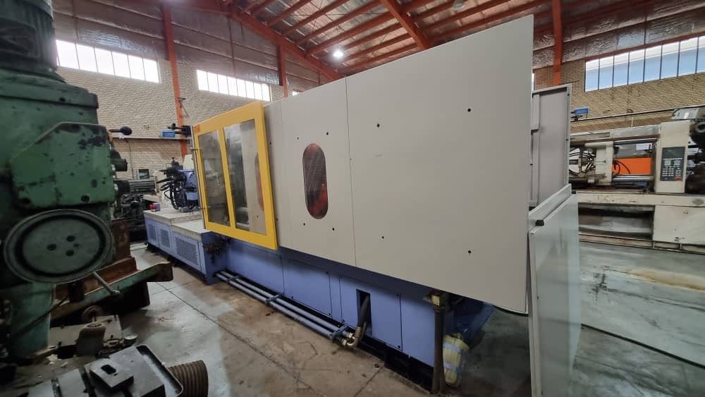 تزریق پلاستیک 390 تن بولی