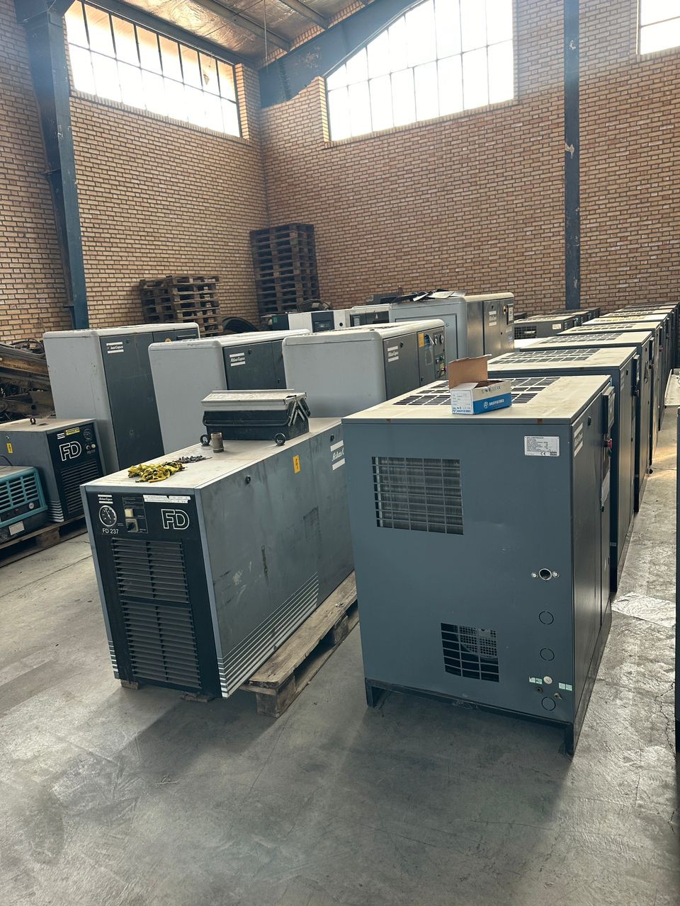 ایراند، فیلتر، کیت سرویس های اطلس کوپکو