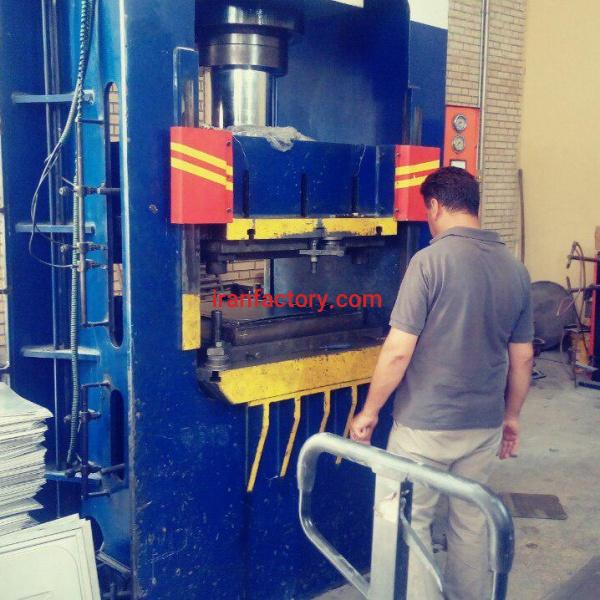 ارائه خدمات پرسکاری هیدرولیک از 100 تن تا 1200 تن