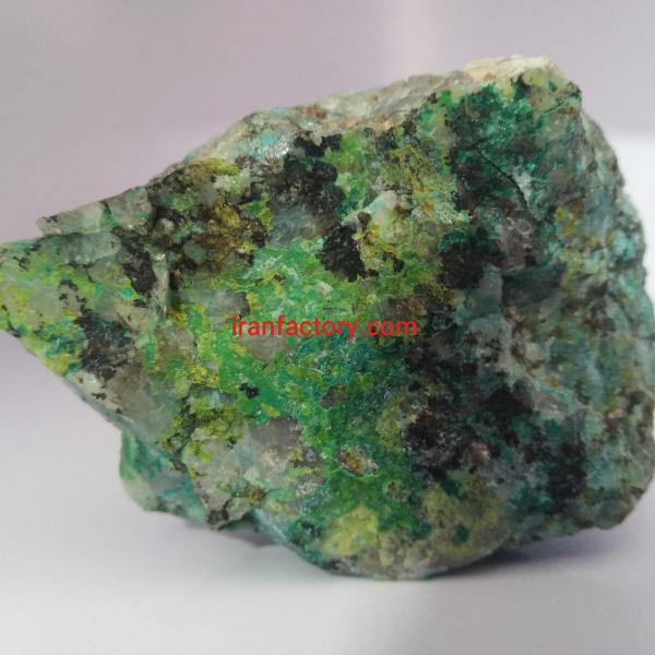 خرید کلوخه سنگ اکسیدی مس عیار ریجکت 2 به بالا