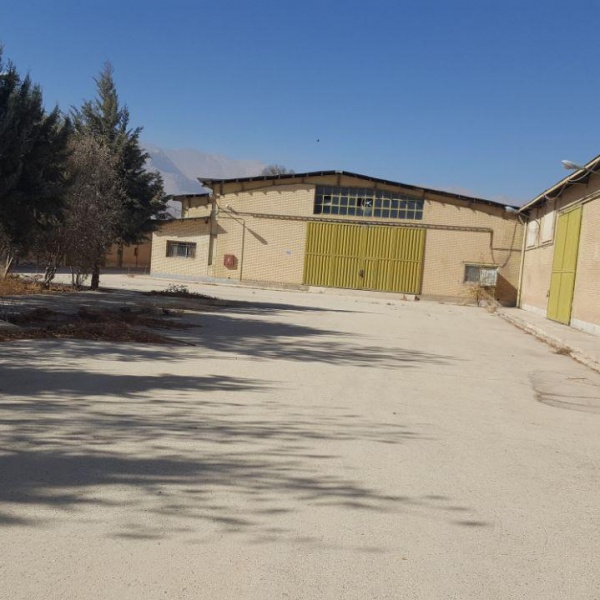 کارخانه 32000 متری شیراز