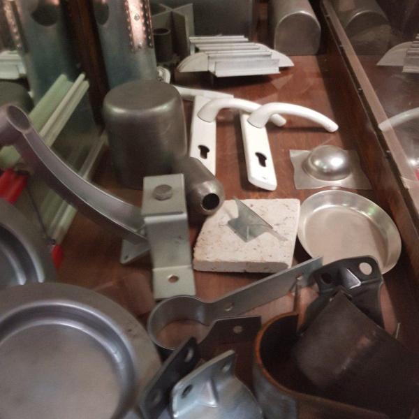 سفارش طراحی قطعات فلزی