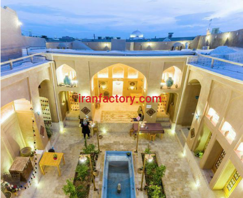 فروش 550 متر خانه قدیمی بازسازی شده جهت هتل در یزد