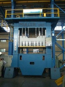 فروش انواع ماشین آلات پرس