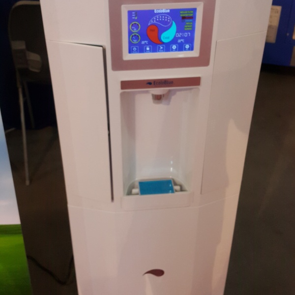 روش تولید آب آشامیدنی از رطوبت هوا