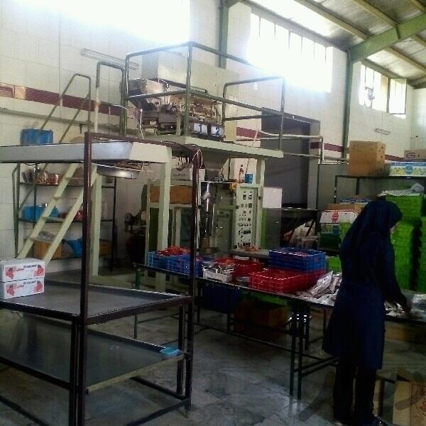 فروش کارخانه فعال بسته بندی در سروشبادران