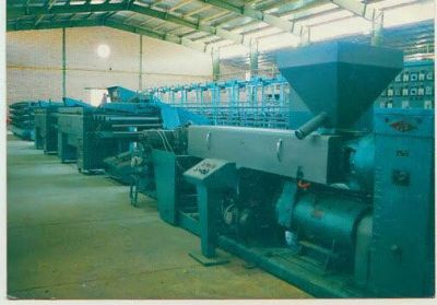 فروش ماشین الات خط تولید گونی اکسترودر فرانسوی دوخت ژاپنی