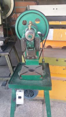 فروش پرس ضزبه ای سه تن