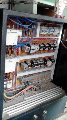 فروش ماشین آلات  تابلو برق پی ال سی