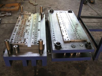 فروش قطعات قالبهای بتنی