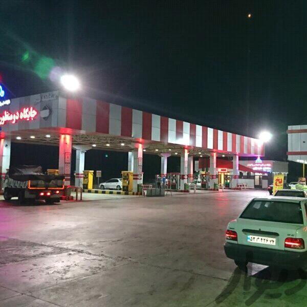 فروش پمپ بنزین در اتوبان قم