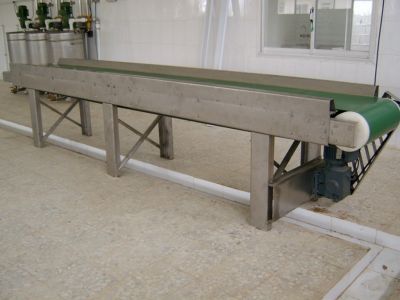 خرید میز سورتینگ سبزیجات