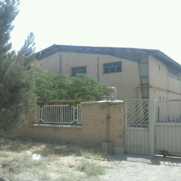 کارخانه واقع در شهر صنعتی لیا قزوین
