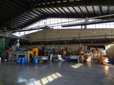 فروش کارخانه تولید محصولات پلاستیکی بادی و تزریقی در کرج 