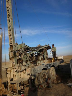 فروش ماشین الات حفاری ضربه ای معدن کار