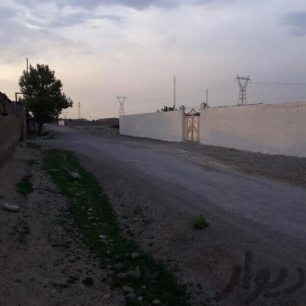 فروش ۲۰۰۰متر زمین چهاردیواری با سند ۶ دانگ در کرج