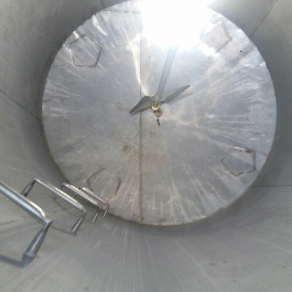 فروش مخزن استیل دوجداره میکسر دار 1000 لیتری کارکرده