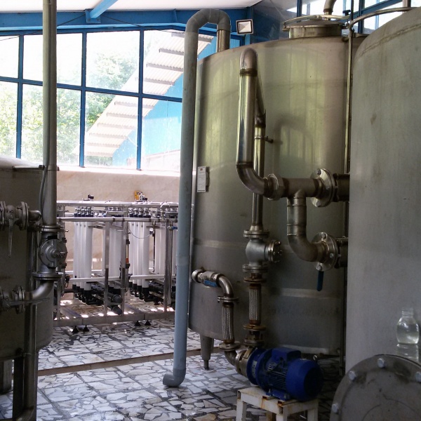 سرمایه گذاری در کارخانه فعال آب معدنی