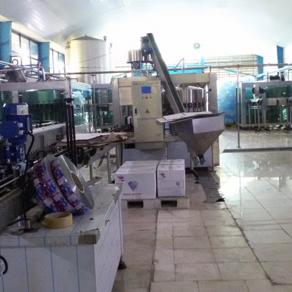 فروش کارخانه آب معدنی با چشمه اختصاصی