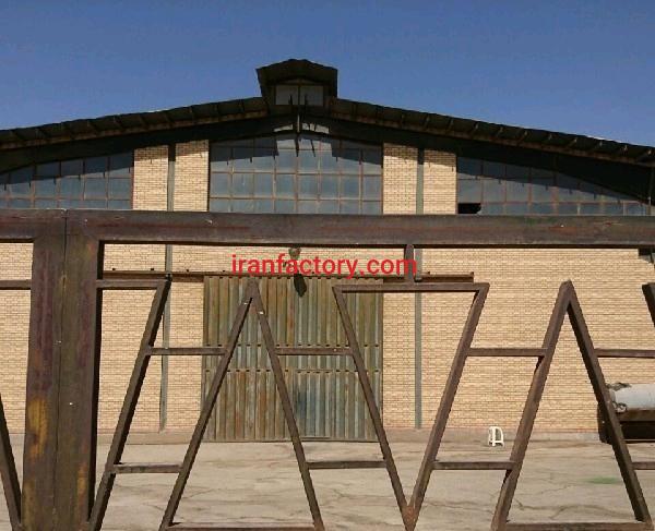 فروش کارخانه در شهرک صنعتی ایوانکی باکلیه امکانات