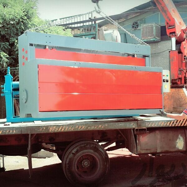 فروش ماشین آلات فلز کاری(قیچی گیوتین.خم کن.نقطه جوش) در تهران