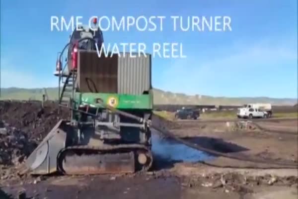 تنظیم رطوبت در فرآیند تجزیه میکروبی و کمپوستینگ