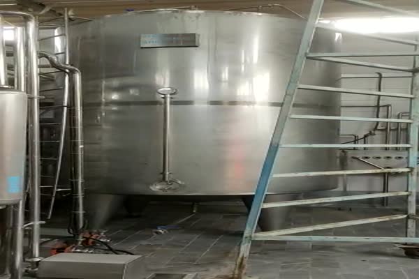 مخزن استیل 10 هزار لیتری دو جداره عایق دما