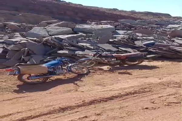 فروش سنگ لاشه سنگ مالون سنگ  ورقه ای